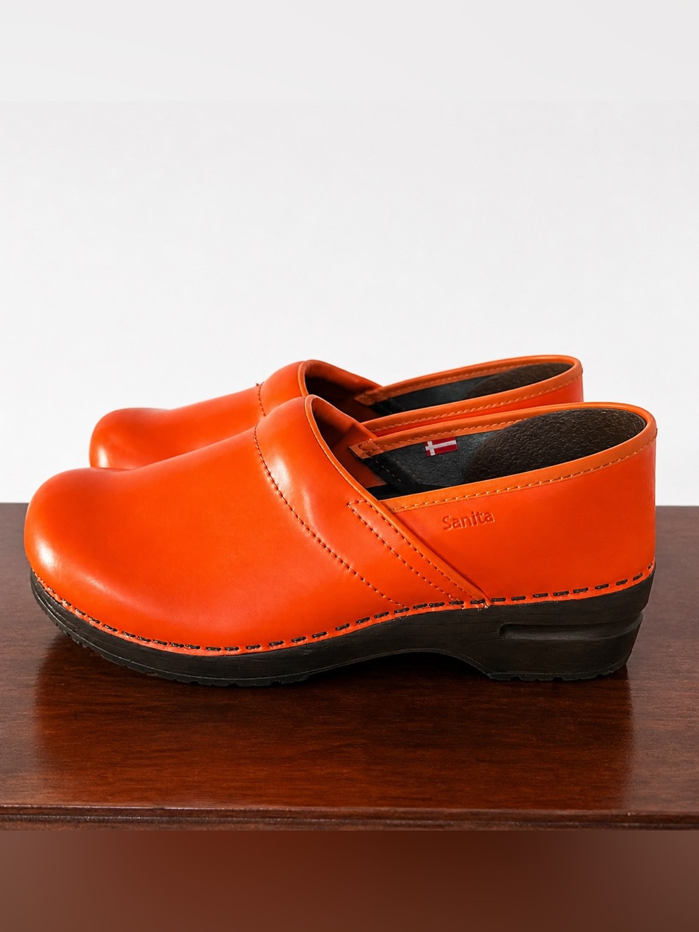 Sanita Orange Leather Clogs EU 41 US 10–10.5 Danish Comfort Nurse Shoes